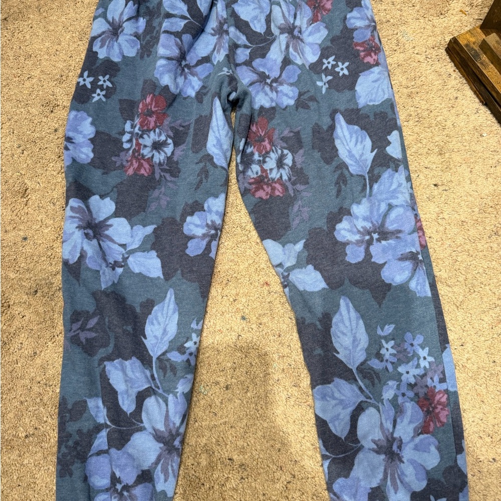 PINK Victoria's Secret Blue and Purple Lounge Pants